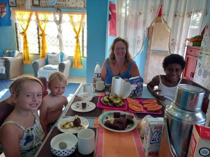 Save'S Homestay نادي المظهر الخارجي الصورة
