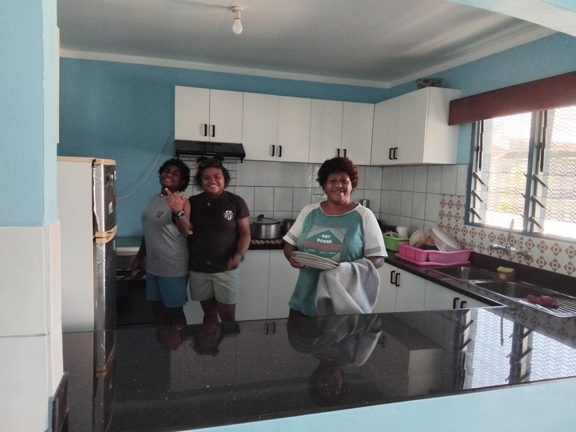 Save'S Homestay نادي المظهر الخارجي الصورة